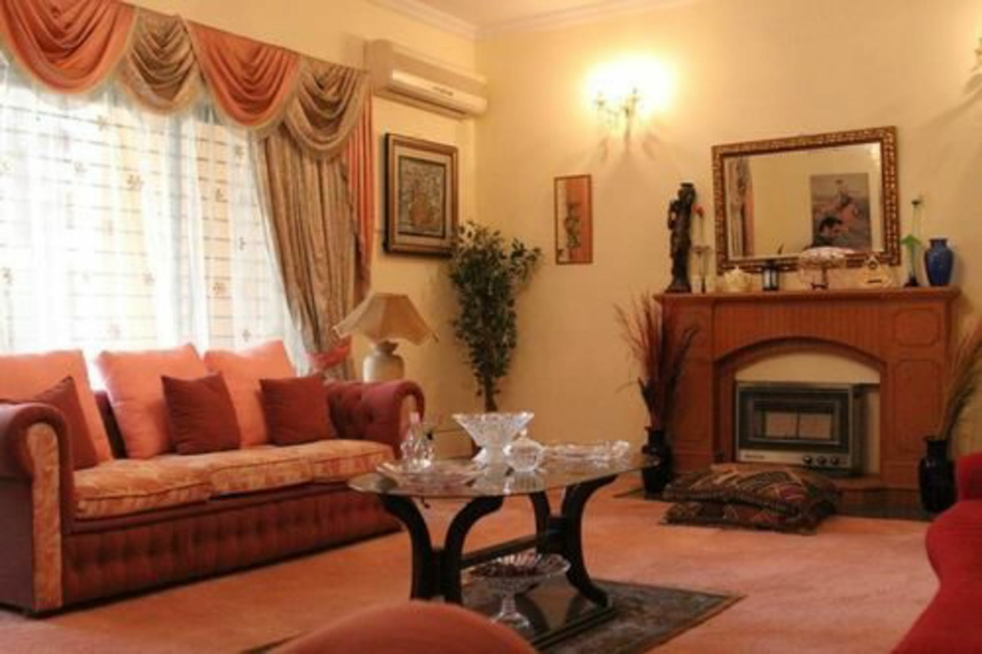 Delano Guest House Islamabad Ngoại thất bức ảnh