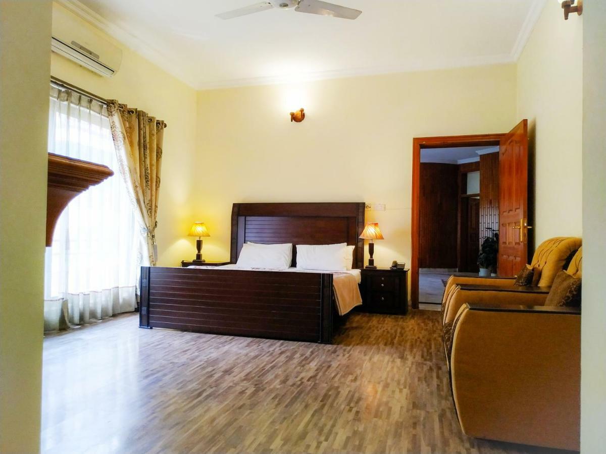 Delano Guest House Islamabad Ngoại thất bức ảnh